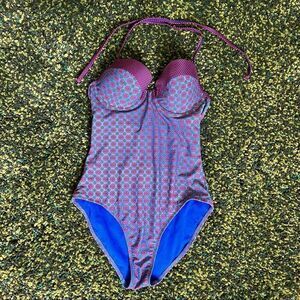 Underwire one piece geometric swimsuit